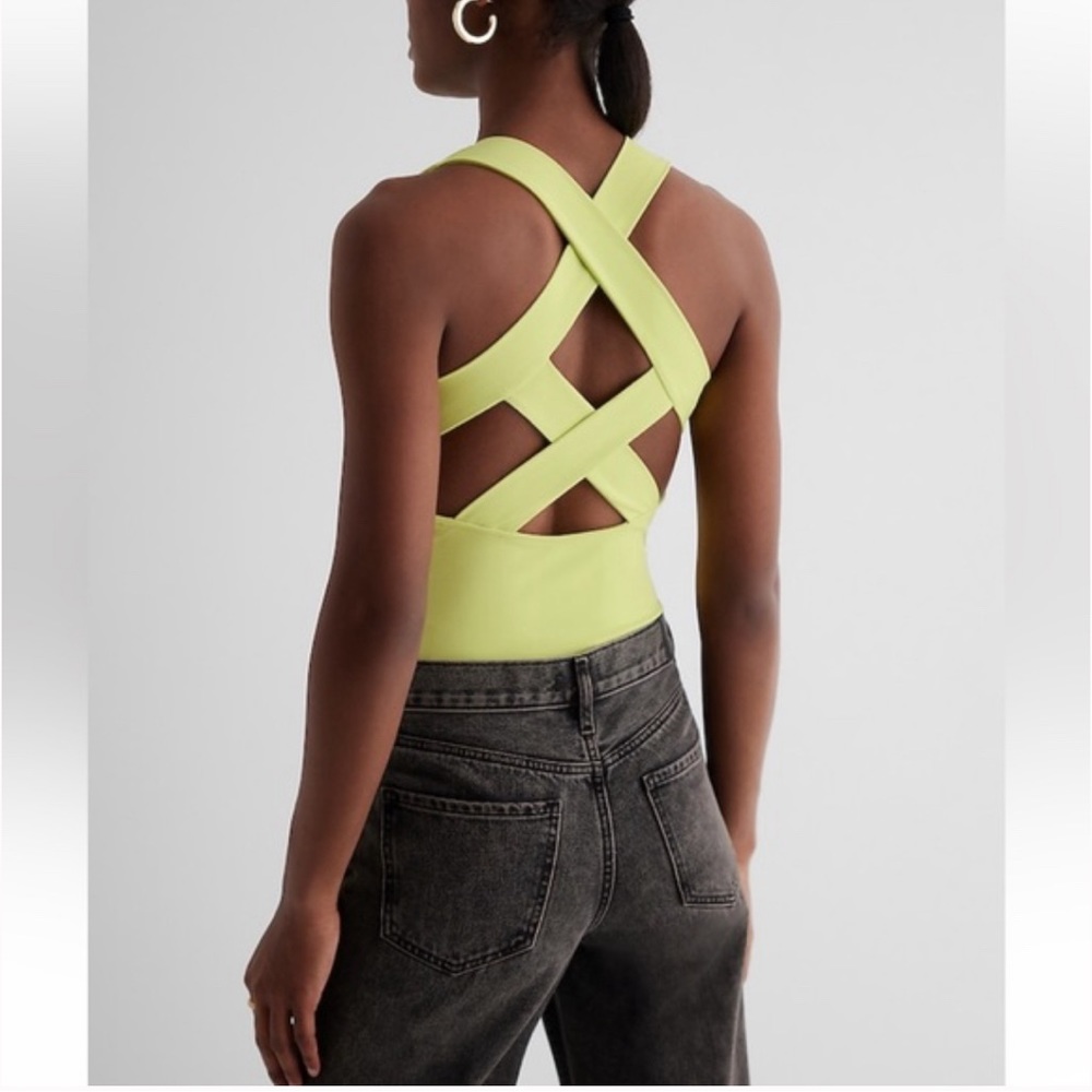 Neon Tangerine Express Body Contour Bodysuit w/ Crisscross Back. Size Large